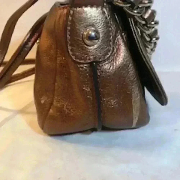 B Makowsky‎ Metallic Bronze Leather Chunky Chain Shoulder Hand Bag Purse - Picture 10 of 10